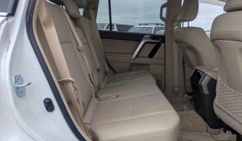 
								Toyota Land Cruiser Prado Tx full									