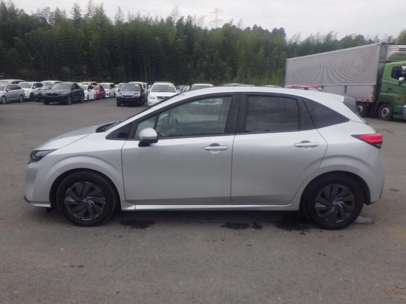 
								Nissan Note E13 full									