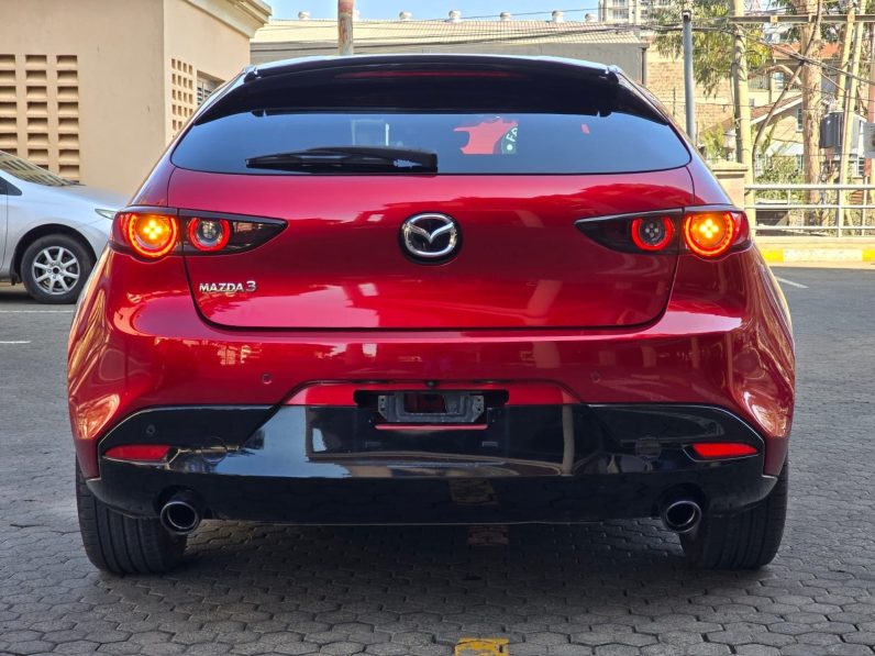 
								Mazda 3 full									