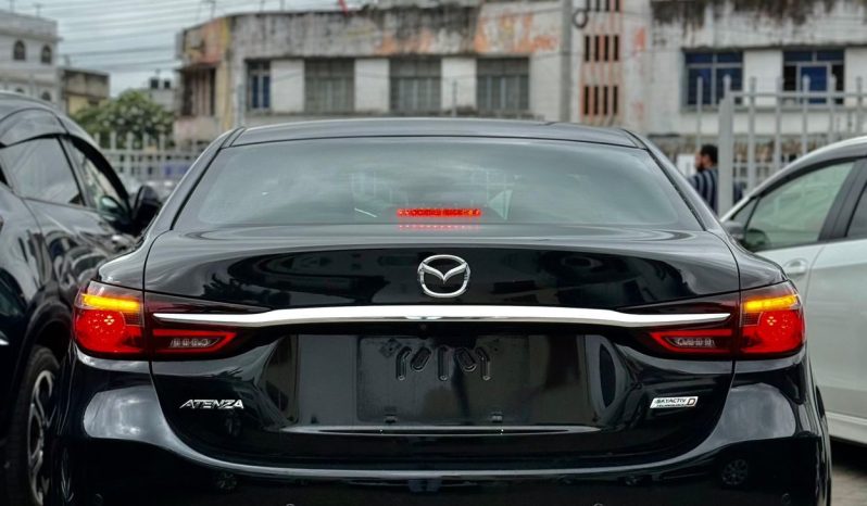 
								Mazda Atenza full									