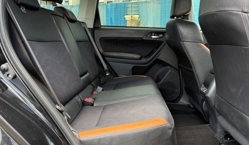 
								Subaru Forester full									