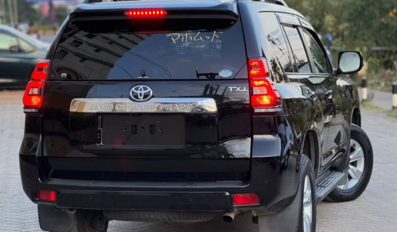 
								Toyota landcruiser TXL full									