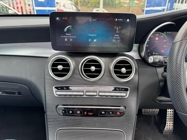
								Mercedes Benz GLC 300 full									