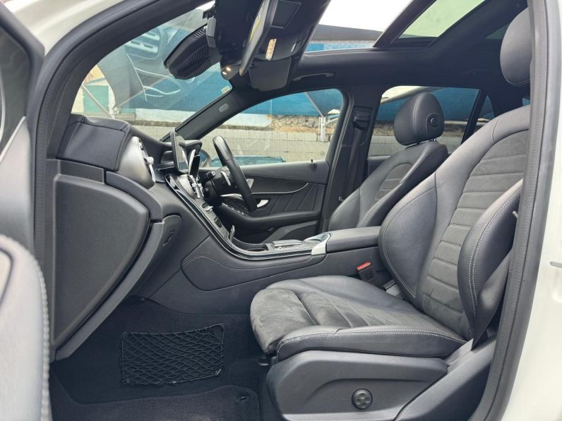 
								Mercedes Benz GLC 300 full									