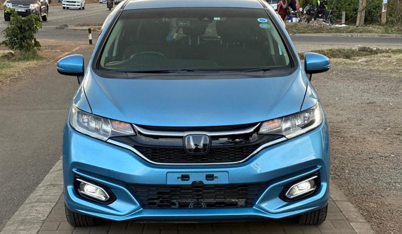 
								Honda Fit full									