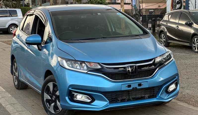 
								Honda Fit full									