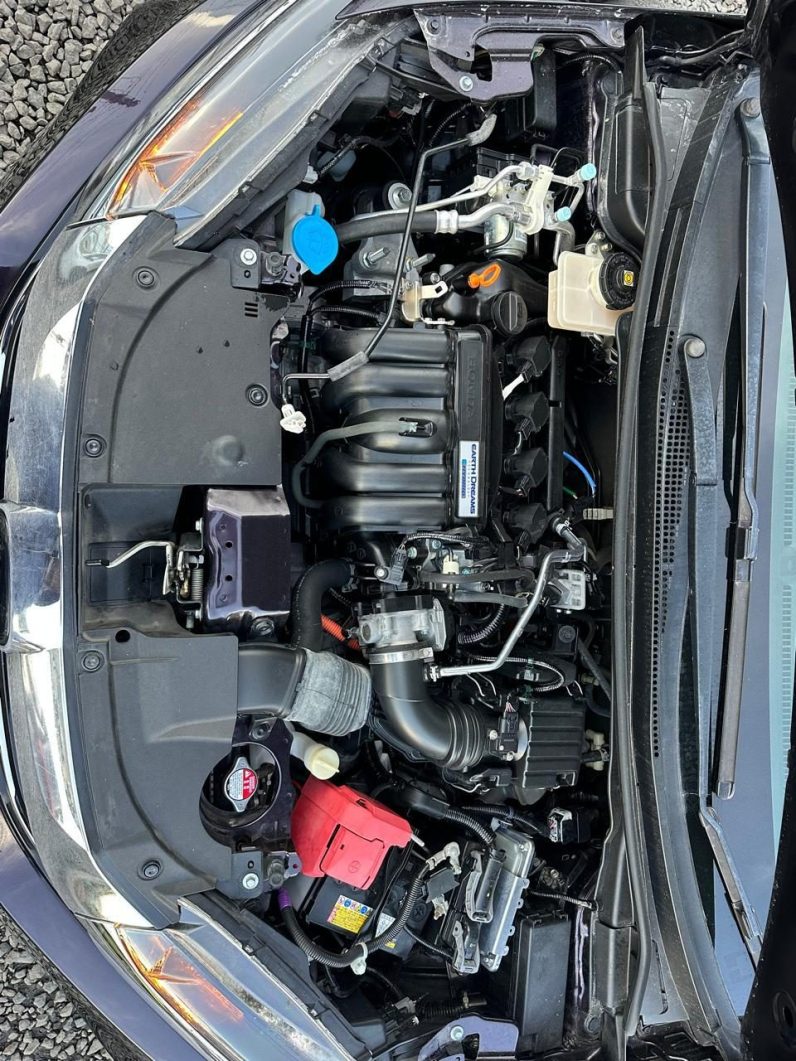 
								Honda Fit Shuttle full									