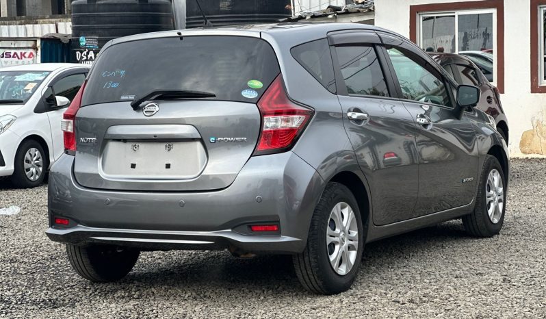 
								Nissan Note E-power full									