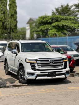 Toyota LandCruiser Prado 300Series (ZX)