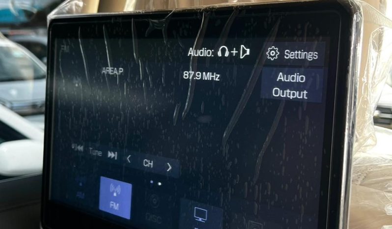 
								Toyota LandCruiser Prado 300Series (ZX) full									