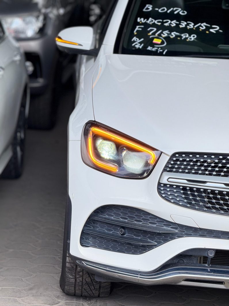 
								Mercedes Benz GLC 220D Coupe full									