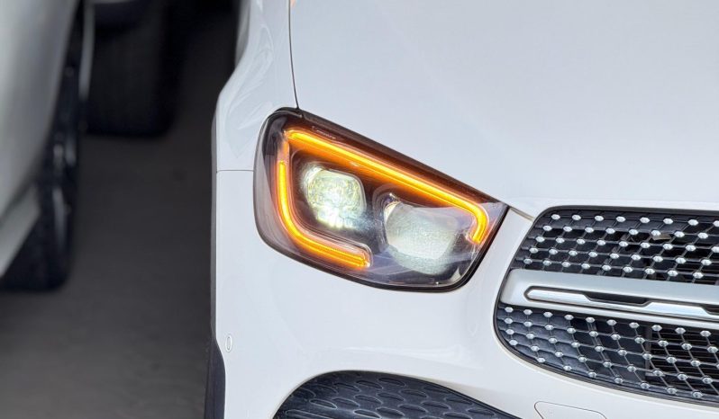 
								Mercedes Benz GLC 220D Coupe full									