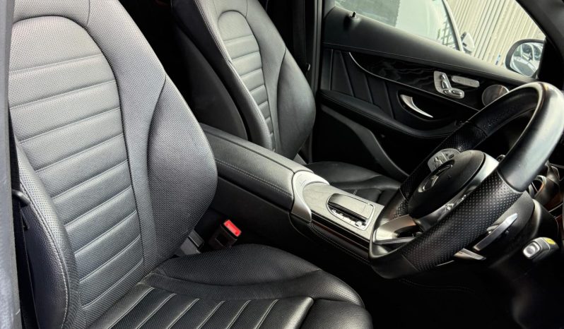 
								Mercedes Benz GLC 220D Coupe full									