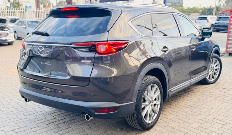 
								Mazda CX-8 full									