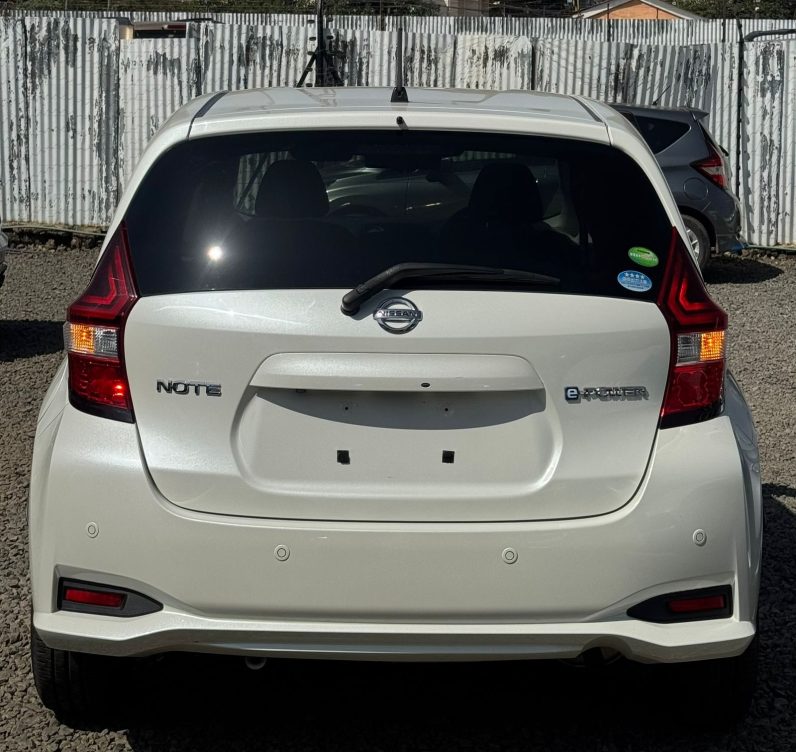 
								Nissan Note E-Power full									