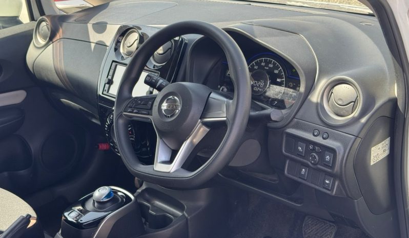 
								Nissan Note E-Power full									