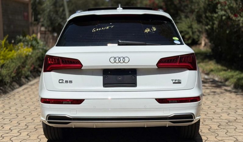 
								Audi Q5 full									