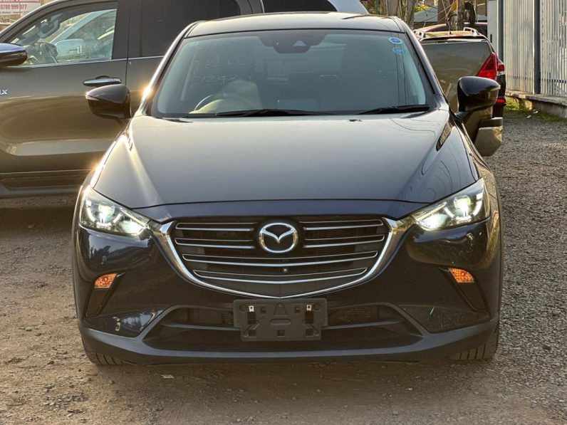 
								Mazda CX-3 full									