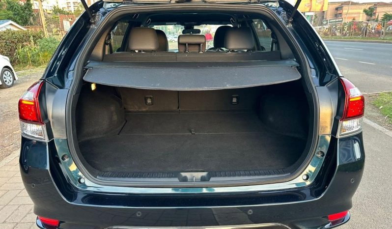 
								Toyota Fielder WXB full									