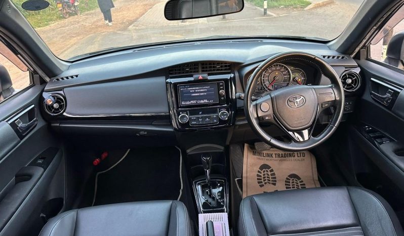 
								Toyota Fielder WXB full									