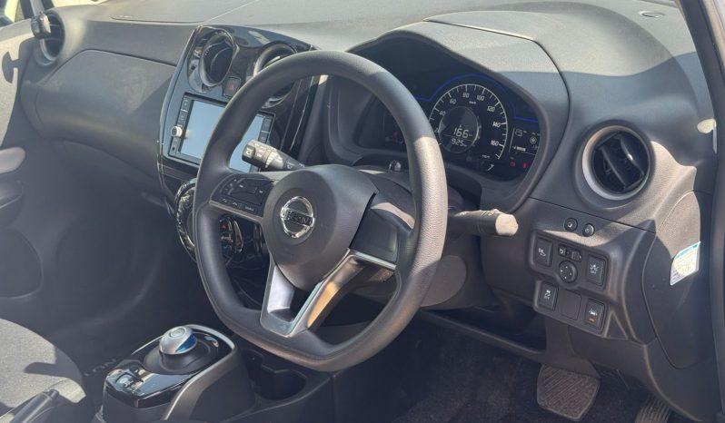 
								Nissan Note E-Power Autech full									