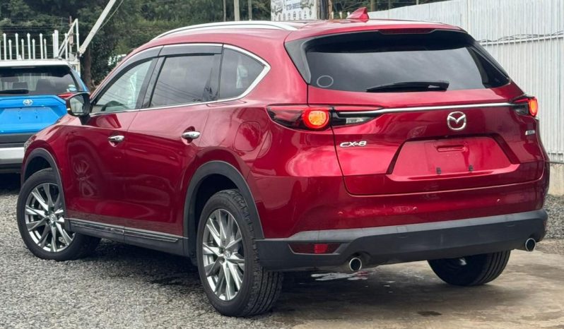 
								Mazda CX-8 full									