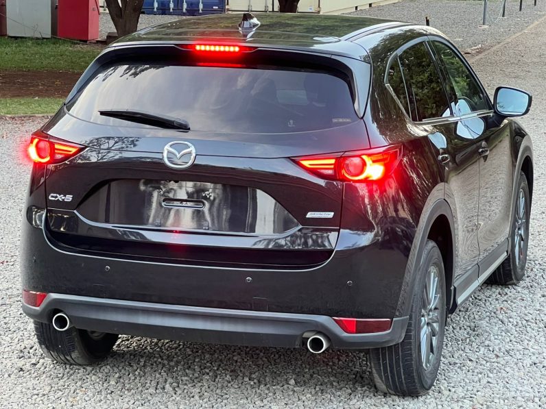 
								Mazda CX-5 full									