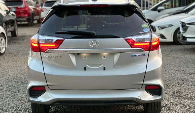 
								Honda Fit Shuttle full									