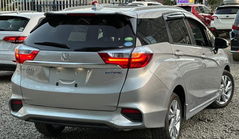 
								Honda Fit Shuttle full									