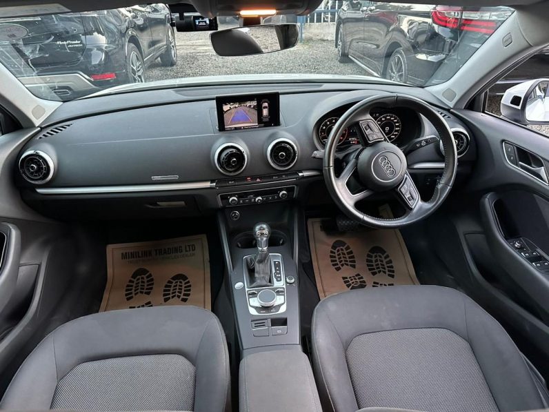 
								Audi A3 S-line full									