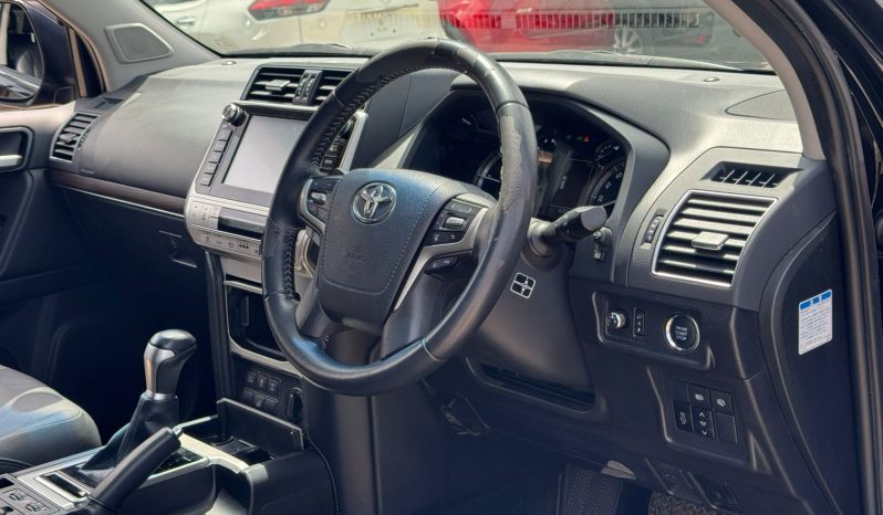 
								Toyota Prado TX full									