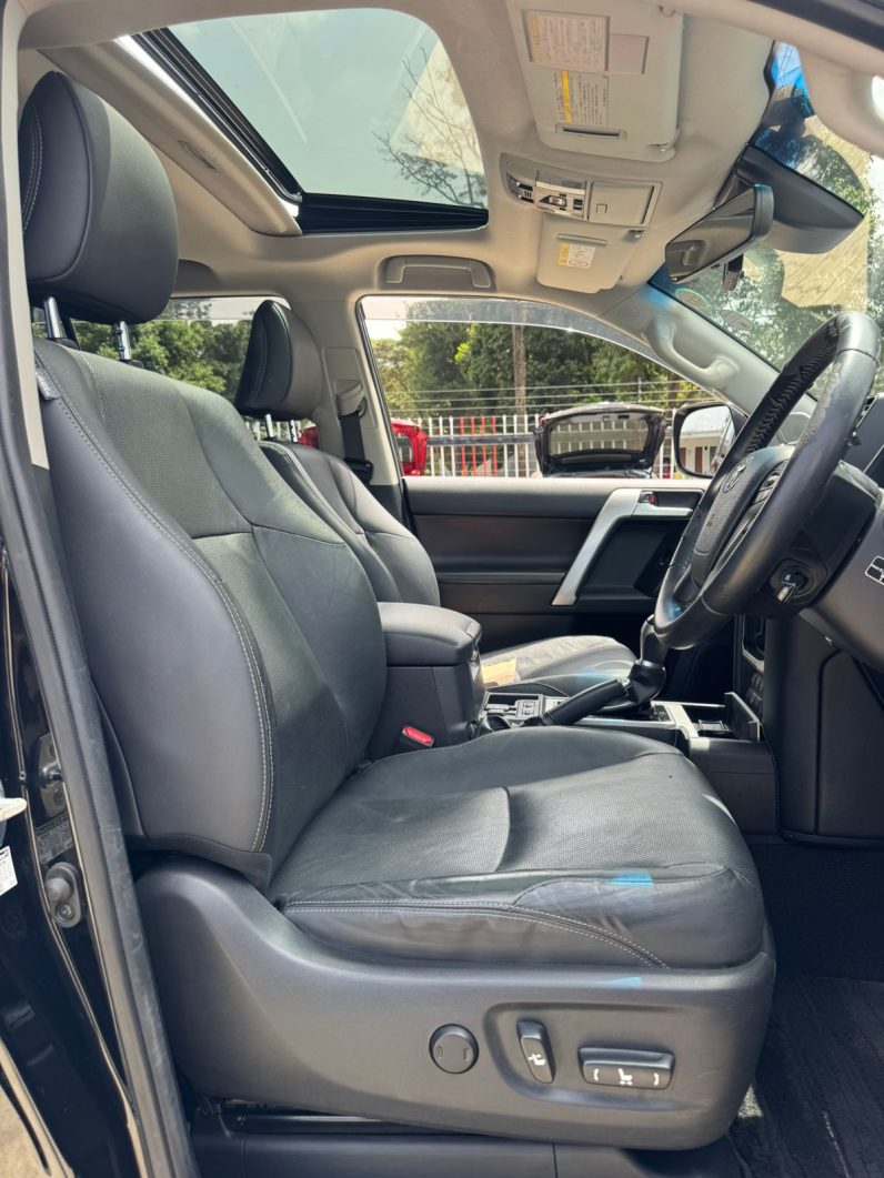 
								Toyota Prado TX full									