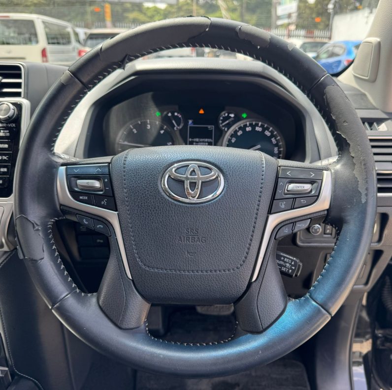 
								Toyota Prado TX full									