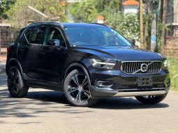 Volvo XC40 T4