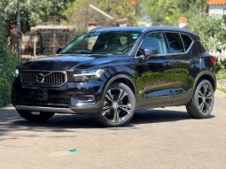 Volvo XC40 T4