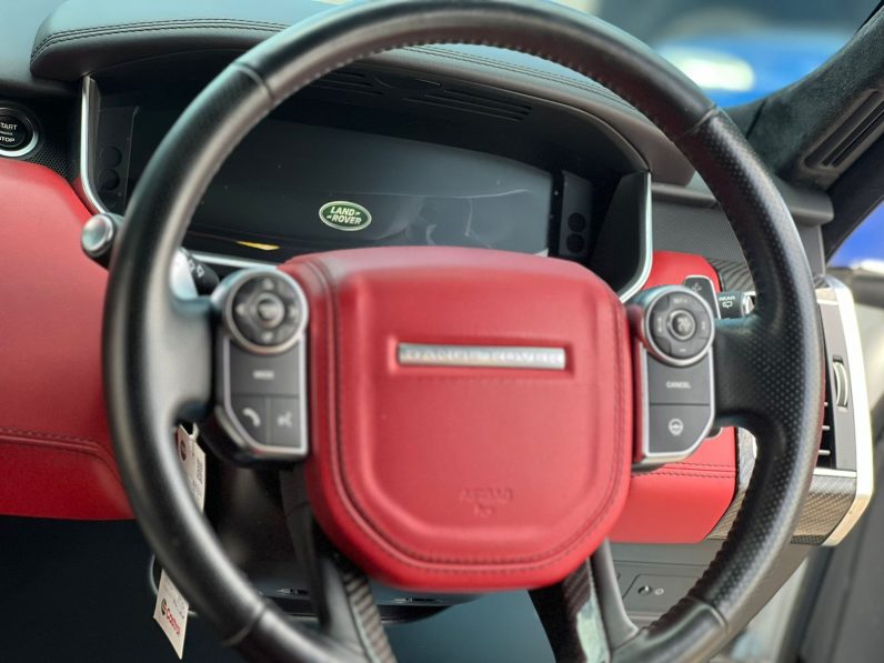 
								Range Rover SVR full									