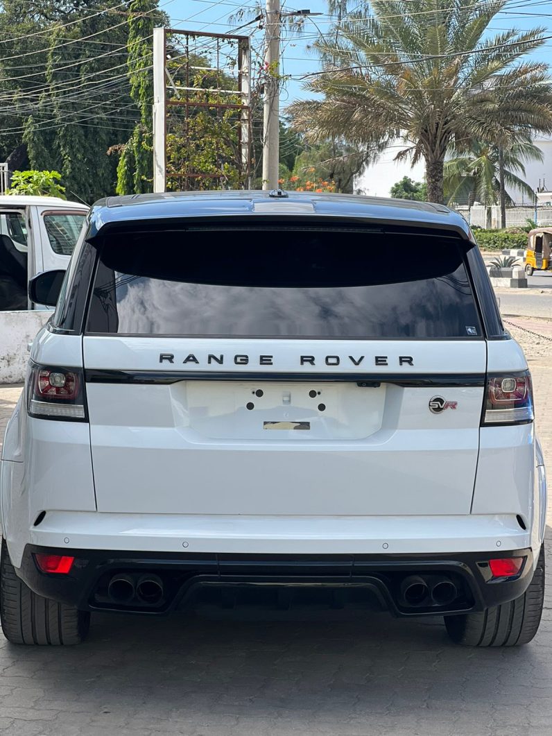 
								Range Rover SVR full									