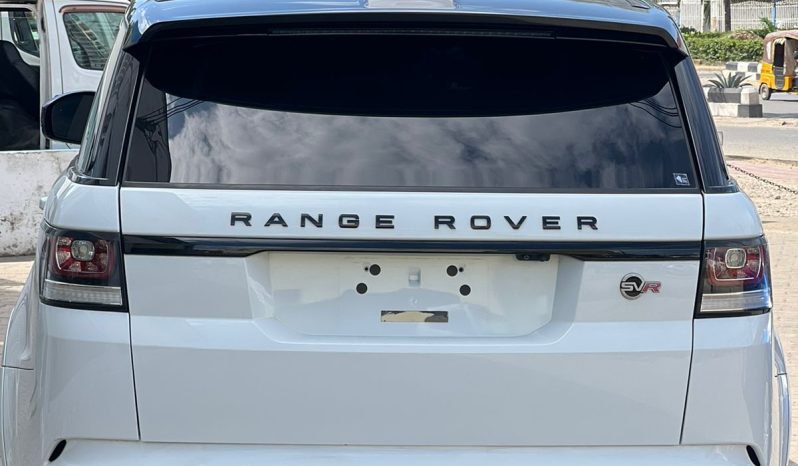 
								Range Rover SVR full									