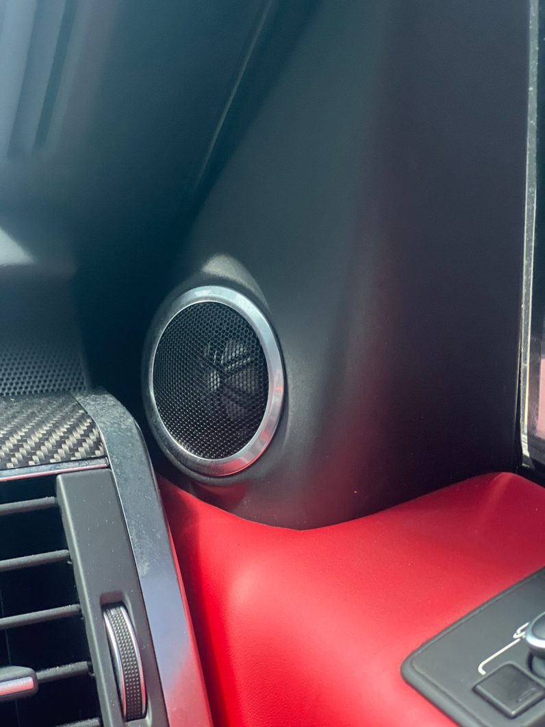 
								Range Rover SVR full									