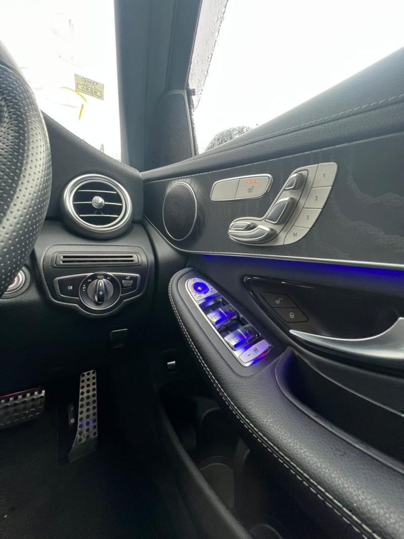 
								Mercedes Benz GLC220d full									