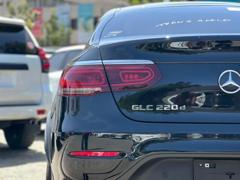 
								Mercedes Benz GLC220d full									