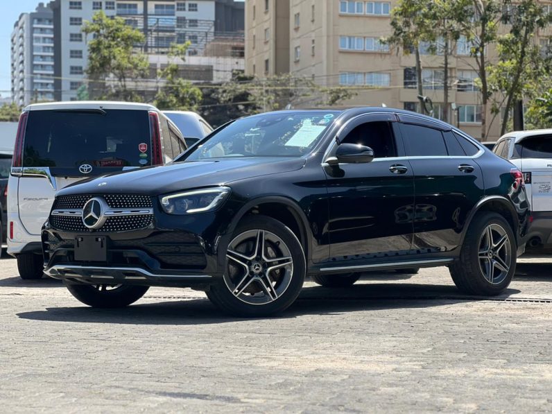 
								Mercedes Benz GLC220d full									