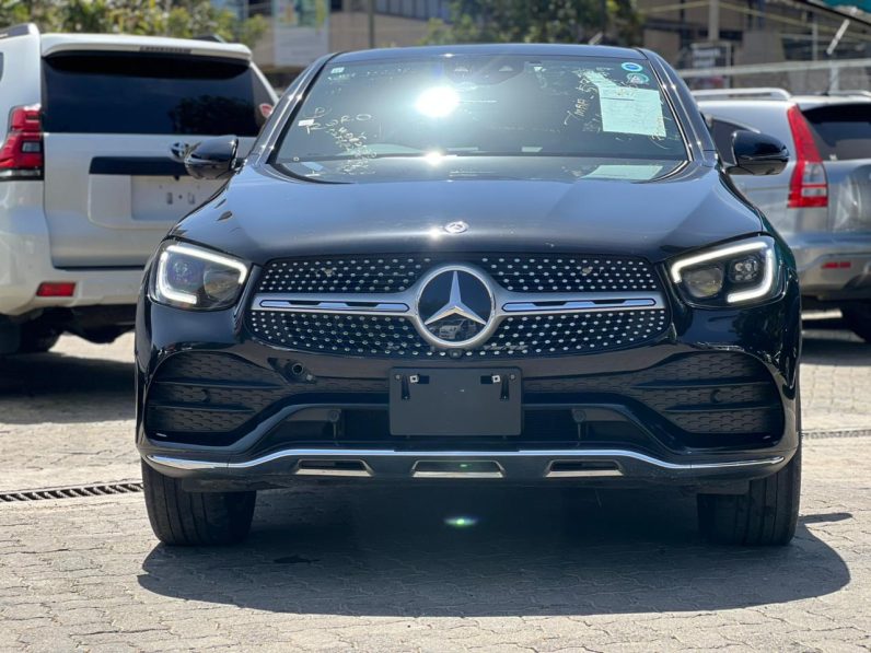 
								Mercedes Benz GLC220d full									