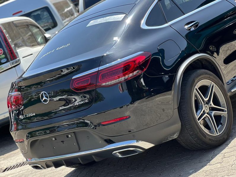 
								Mercedes Benz GLC220d full									