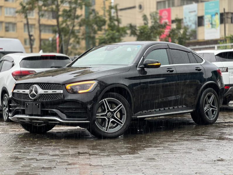 
								Mercedes Benz GLC220d full									