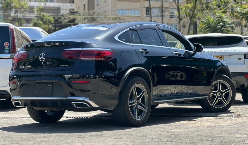 
								Mercedes Benz GLC220d full									