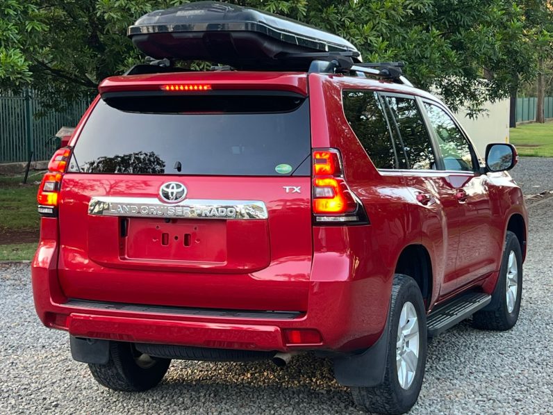 
								Toyota LandCruiser Prado TXL full									