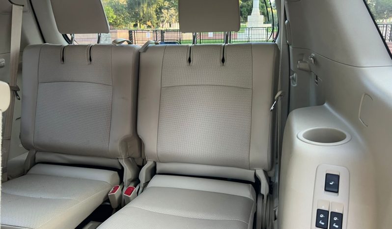 
								Toyota LandCruiser Prado TXL full									