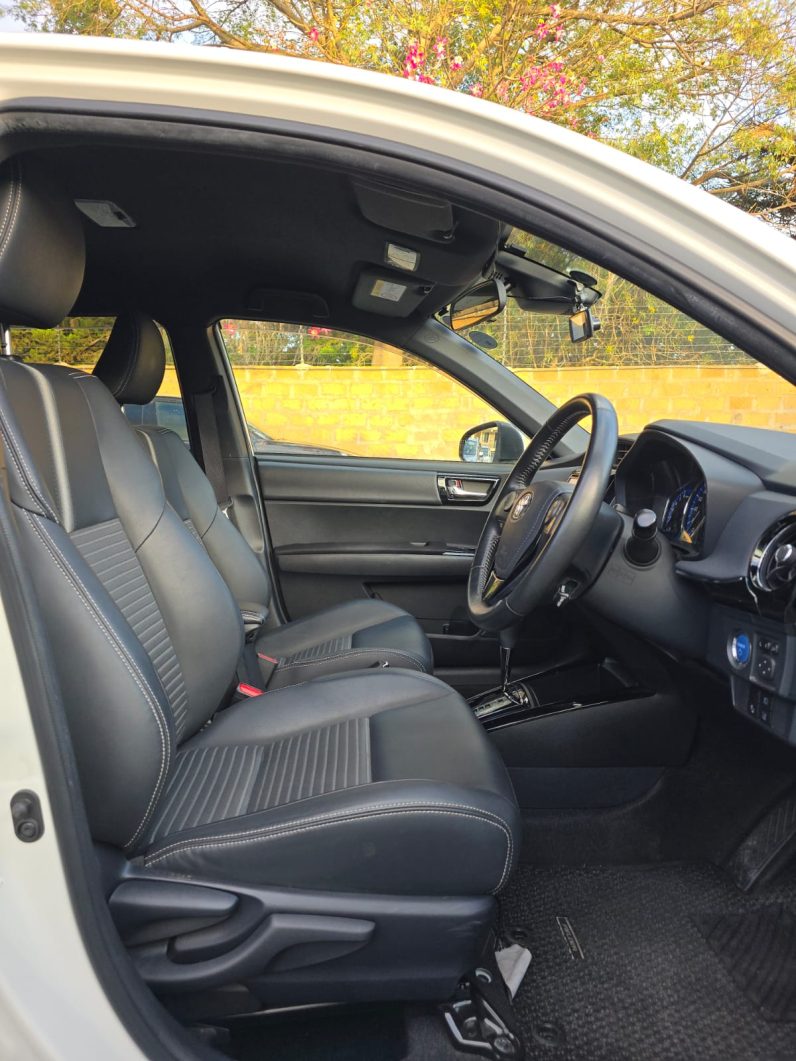 
								Toyota Fielder WXB full									