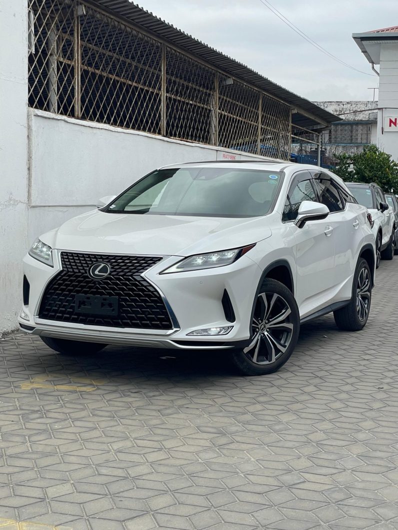 
								Lexus RX300 full									